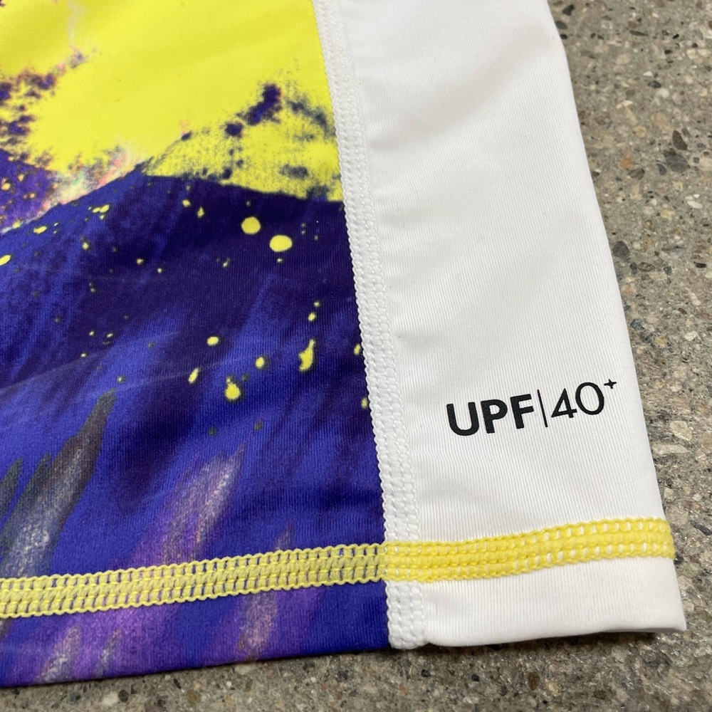 Hurley Graphic Tie Dye Women's Large UPF 40 Top - Picture 4 of 9